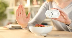 Intermittent Fasting: Benefits, Risks, and Best Practices