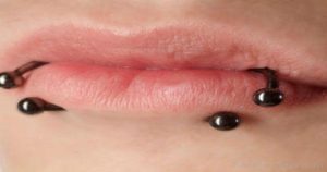 types of lip piercing